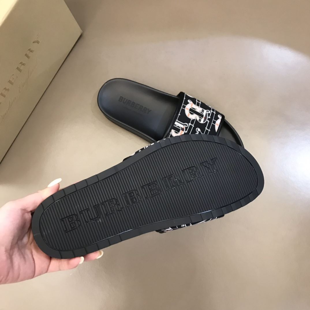 Burberry Slippers